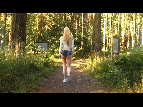 ❤️ Lijepa žena se kreće polako, ne goli video ️❌ Kvalitativna pornografija na bs.pornogroupp.ru ❤